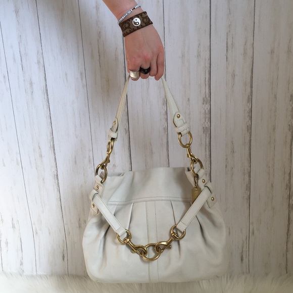 Coach Handbags - COACH White Leather Pleated HOBO Bag Purse Gold